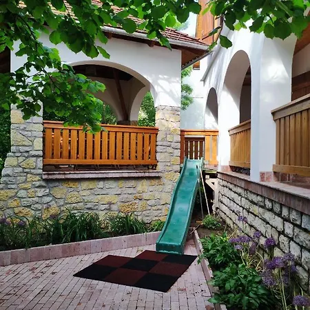 Bella Nautica * Balatonkenese